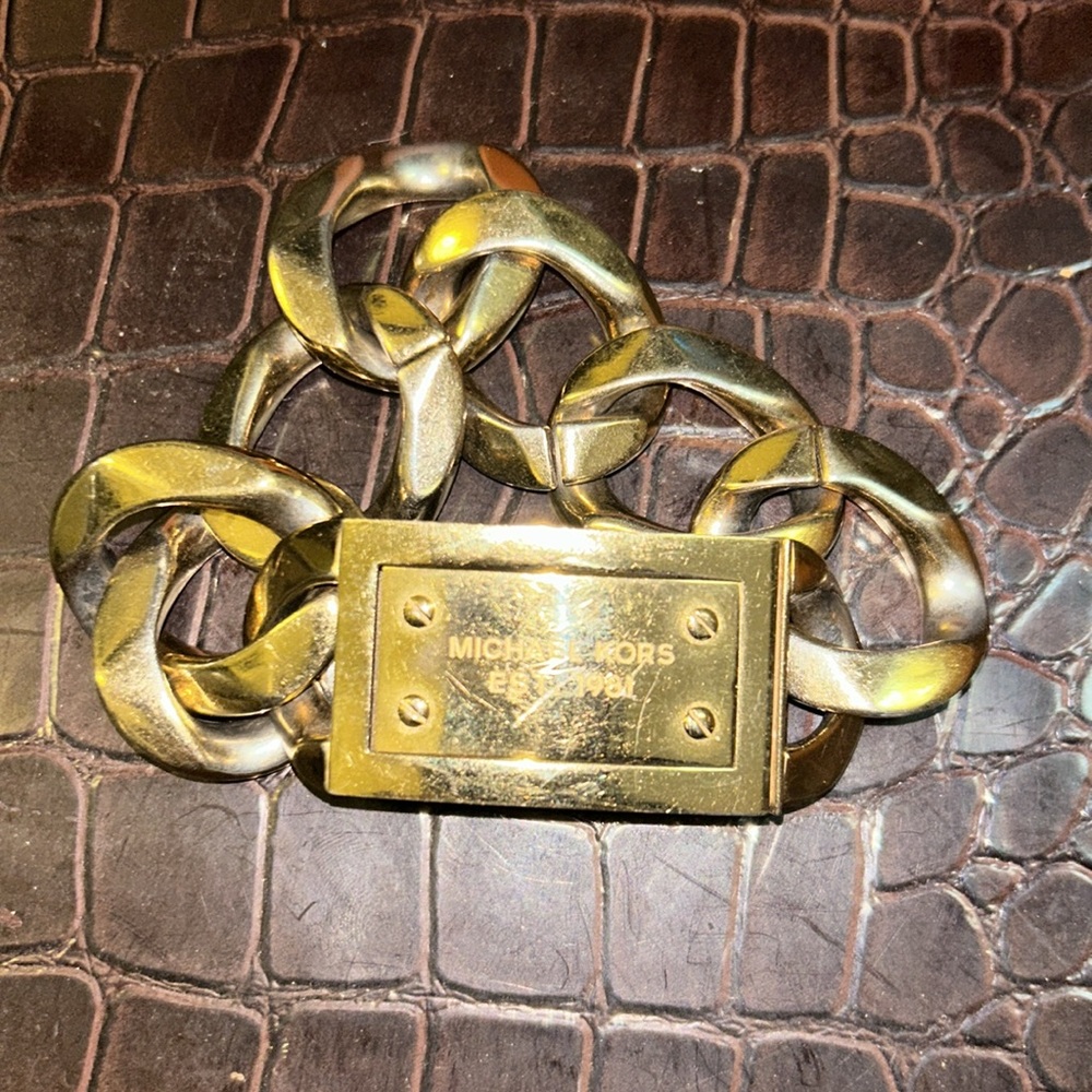 MICHAEL KORS GOLD plated Bracelet - Picture 2 of 5